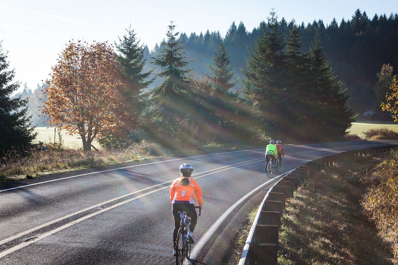 cyclists in Tualatin Valley