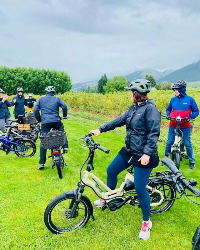 Experience the perfect blend of outdoor adventure and wine country indulgence with the “Banks-Vernonia Pedal & Pour Excursion” on Saturday, May 17. 

This guided excursion from @firstnaturetours begins with a scenic bike ride along the Banks-Vernonia State Trail, featuring breathtaking viewpoints like the Buxton Trestle. 

After an invigorating ride, unwind with a winery lunch, where you’ll savor exceptional wines and local flavors. 

Tour includes transportation. Learn more at www.spring-sips.com/wine-tours

#springsips #tualatinvalley #oregonwinemonth