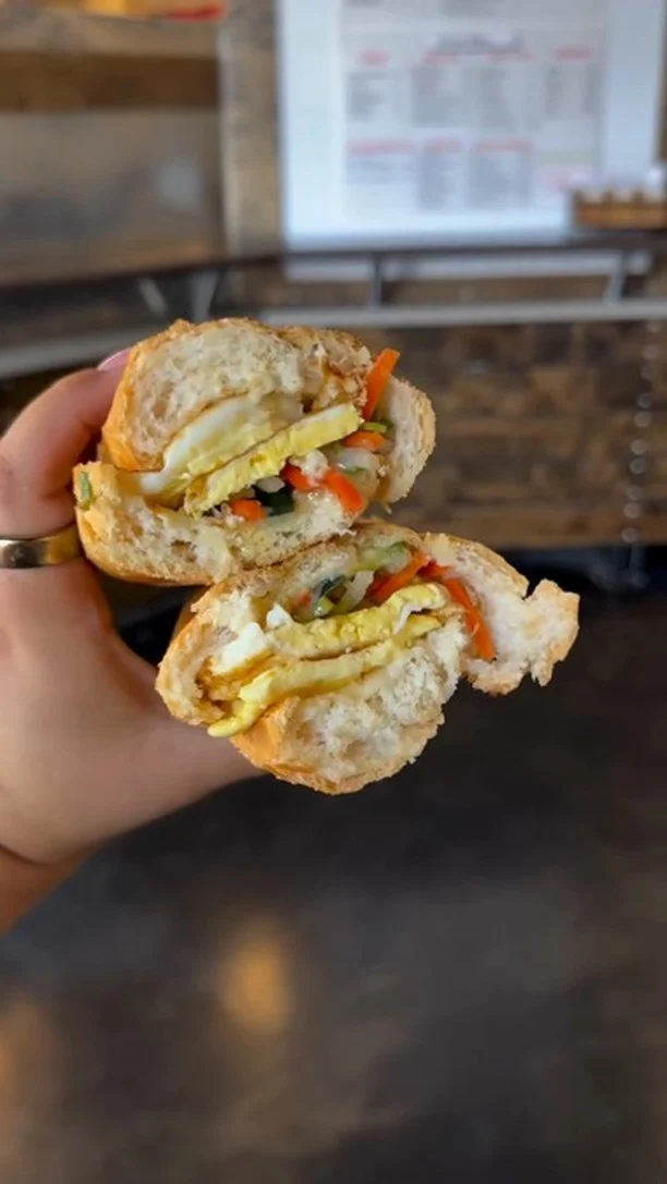 @bamiti.pdx is serving up mouthwatering banh mi, comforting pho, crispy spring rolls and fun boba drinks topped with Labubu jellies in Bethany Village! The flavors here are fresh, the portions are generous, and the vibes are just right for grabbing a meal with a friend like @theportlandfoodies! 

📍15160 NW Central Dr, Portland, OR 97229

📸 @theportlandfoodies