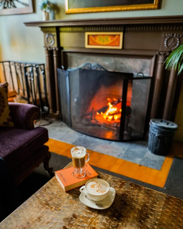 Cozy up this fall with your favorite drink and the warmth of a crackling fireplace. Cinnamon and pumpkin-spiced flavors are waiting to warm you up! What’s your go-to fireplace spot to relax by in Tualatin Valley?

📍 @McMenaminsGrandLodge: 3505 Pacific Ave, Forest Grove, OR 97116